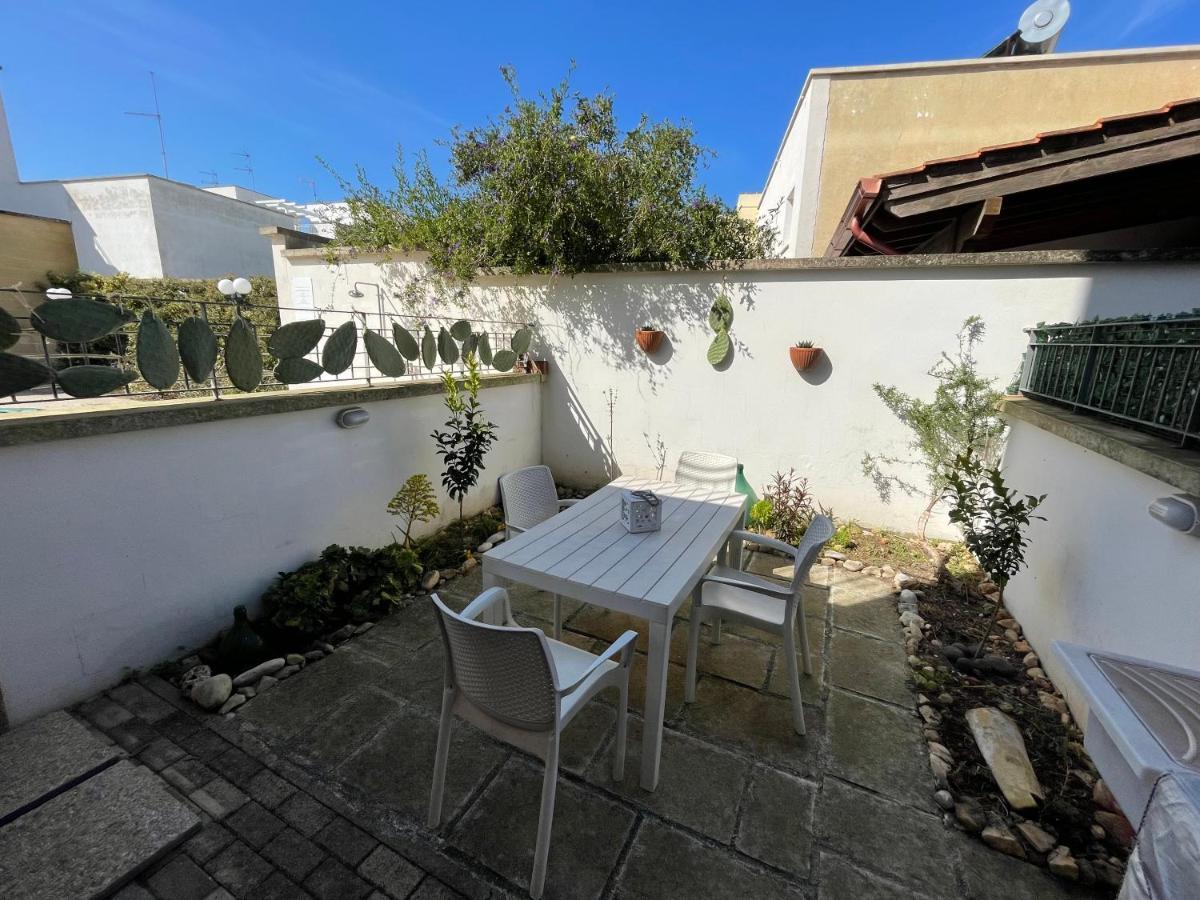 Casa Vacanza Sun & Relax Santa Maria al Bagno Zewnętrze zdjęcie